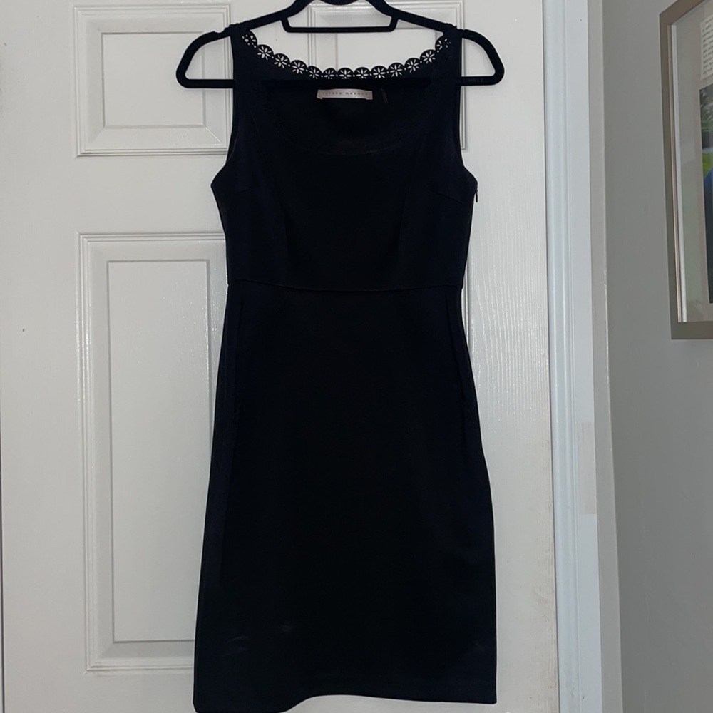 Susana Monaco Scalloped Scuba Dress
